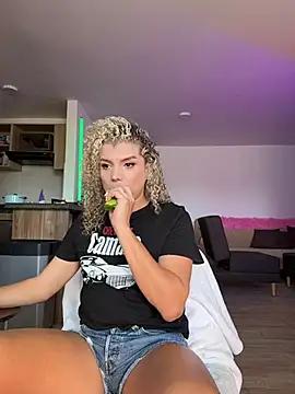 Georgiafox online show from March 20, 2026, 4:52 pm