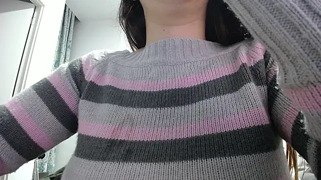 Contantin helena online show from December 2, 2025, 11:56 am