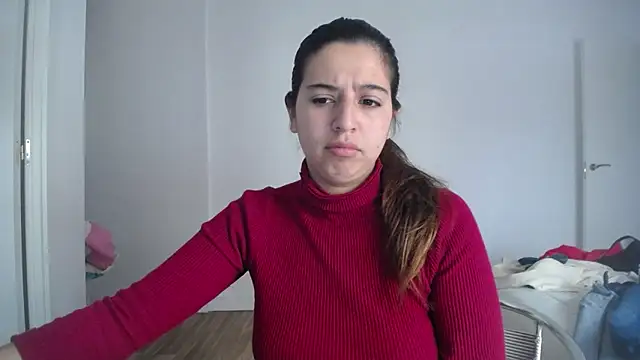 Contantin helena online show from March 5, 2025, 1:39 pm