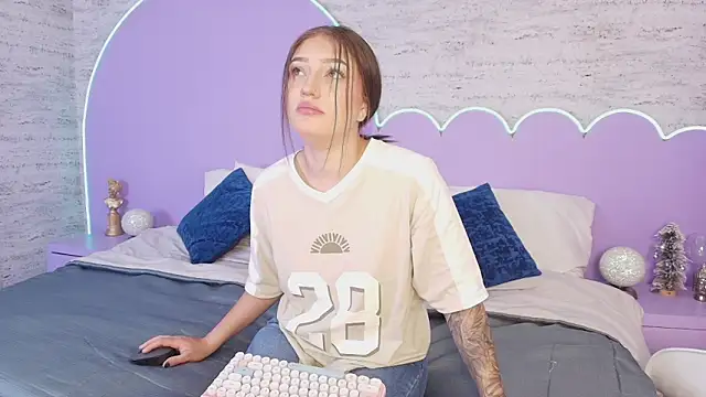 Giaa Ross online show from February 3, 2026, 7:52 pm