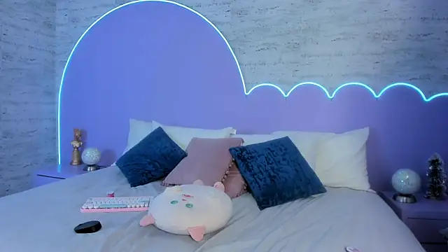 Giaa Ross online show from January 7, 2026, 7:41 pm