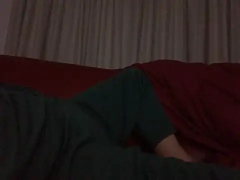 IL GINECOLOGO  online show from November 6, 2025, 11:20 pm