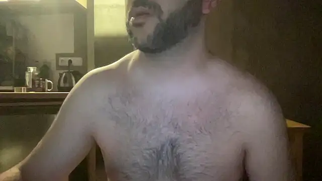 Snapshot of RedDante89 chatting on July 11, 2026, 10:26 am RedDante89 online show from July 11, 2026, 10:26 am