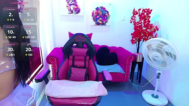 Snapshot of Miss_dolly_ chatting on April 8, 2026, 12:28 pm Miss dolly online show from April 8, 2026, 12:28 pm