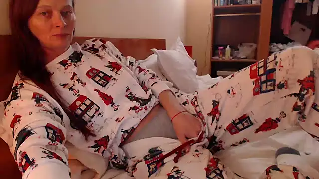 Snapshot of LovelyAndraGirl chatting on March 9, 2025, 7:59 pm LovelyAndraGirl online show from March 9, 2025, 7:59 pm