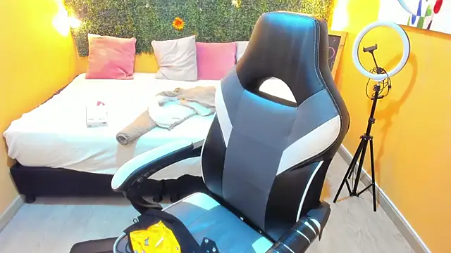 Violeta Hernandez online show from January 27, 2025, 3:39 pm