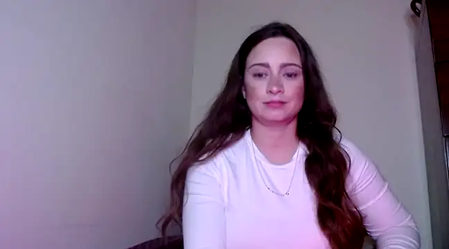 Snapshot of Sophie_Raegan chatting on December 10, 2024, 11:43 am Sophie Raegan online show from December 10, 2024, 11:43 am