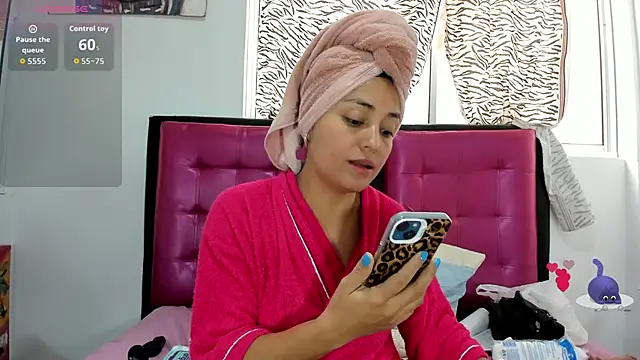 AlanaLars online show from February 13, 2026, 9:04 pm