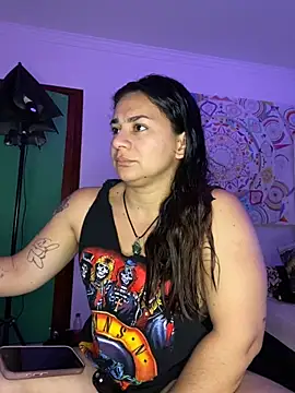 Snapshot of Amarantha_666 chatting on November 15, 2025, 9:41 pm Amarantha 666 online show from November 15, 2025, 9:41 pm