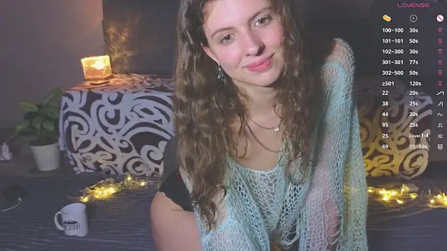 Snapshot of Sereta_Finn chatting on December 21, 2025, 5:25 pm Sereta Finn online show from December 21, 2025, 5:25 pm