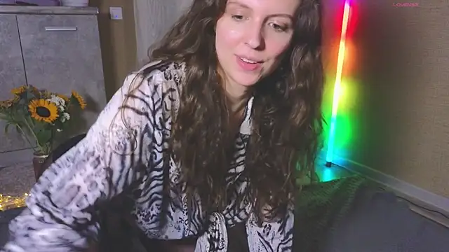 Snapshot of Sereta_Finn chatting on January 11, 2026, 3:08 pm Sereta Finn online show from January 11, 2026, 3:08 pm