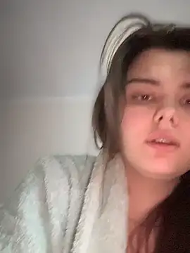 NikaMur online show from November 6, 2025, 2:48 am