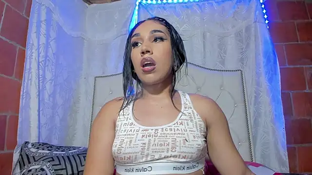 Snapshot of Anny_jhonsonx chatting on November 21, 2025, 11:04 pm Anny jhonsonx online show from November 21, 2025, 11:04 pm