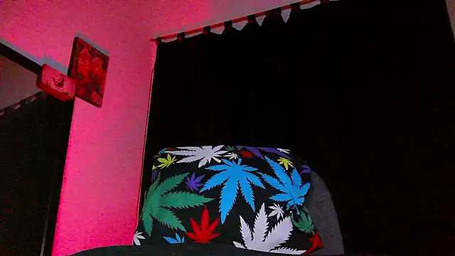 Snapshot of oliver_masterx chatting on March 6, 2026, 9:26 am oliver masterx online show from March 6, 2026, 9:26 am