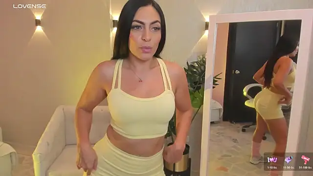 Snapshot of yourmagic_venus chatting on February 20, 2026, 5:59 pm yourmagic venus online show from February 20, 2026, 5:59 pm