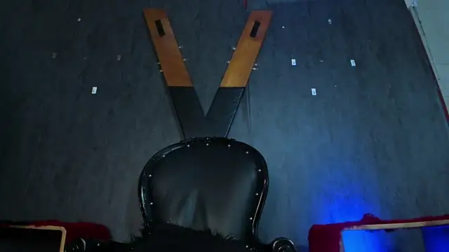 CharlotteScotte online show from March 18, 2025, 11:00 am