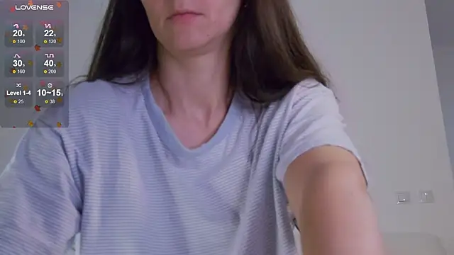 Snapshot of LilyRoselyn chatting on October 30, 2025, 1:09 pm LilyRoselyn online show from October 30, 2025, 1:09 pm