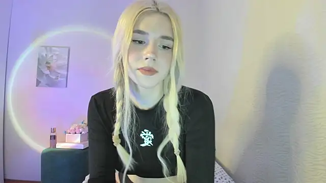 Snapshot of Alisa_Black_Star chatting on March 23, 2026, 5:13 pm Alisa Black Star online show from March 23, 2026, 5:13 pm