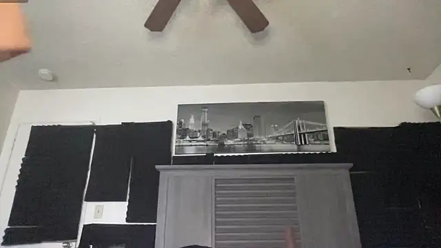 cocaNutt online show from November 8, 2025, 2:20 pm