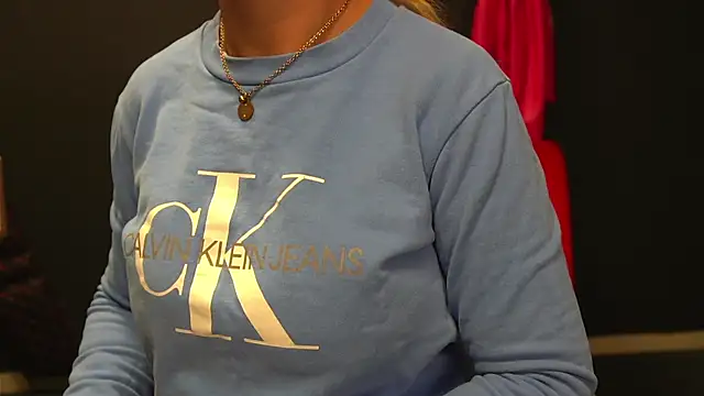 CelineConner online show from October 2, 2025, 4:05 am