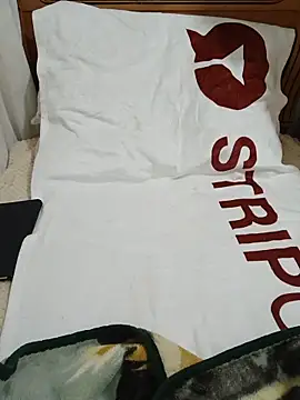 Mimo1402 online show from December 21, 2025, 8:53 pm