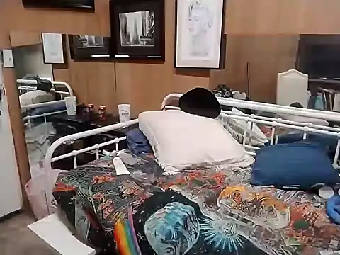 Snapshot of AlphaAlluring69 chatting on January 5, 2025, 3:34 pm AlphaAlluring69 online show from January 5, 2025, 3:34 pm