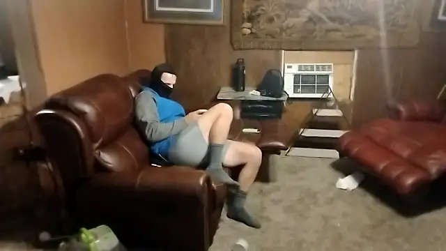 Snapshot of AlphaAlluring69 chatting on November 27, 2025, 10:59 am AlphaAlluring69 online show from November 27, 2025, 10:59 am