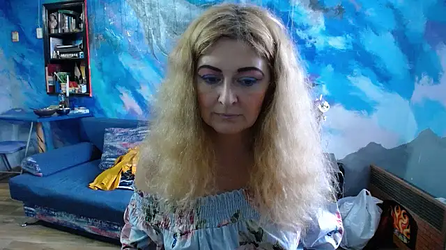 Snapshot of Helen1974 chatting on September 26, 2025, 12:23 pm Helen1974 online show from September 26, 2025, 12:23 pm