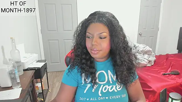 Snapshot of demi_xoxo chatting on November 18, 2025, 3:43 am demi xoxo online show from November 18, 2025, 3:43 am