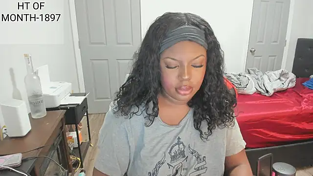 Snapshot of demi_xoxo chatting on November 14, 2025, 8:40 am demi xoxo online show from November 14, 2025, 8:40 am