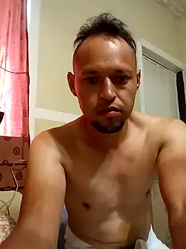 Snapshot of Heriy69 chatting on November 30, 2025, 9:48 pm Heriy69 online show from November 30, 2025, 9:48 pm