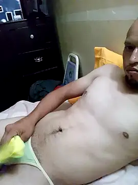 Snapshot of Heriy69 chatting on September 28, 2025, 8:10 am Heriy69 online show from September 28, 2025, 8:10 am