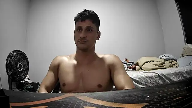 Snapshot of lapac03 chatting on October 18, 2025, 3:30 am lapac03 online show from October 18, 2025, 3:30 am