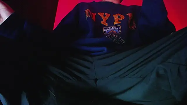 zacwatson  online show from November 29, 2025, 7:52 am