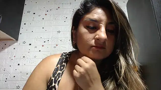 Snapshot of dayanara_kamal chatting on July 10, 2026, 6:41 pm dayanara kamal online show from July 10, 2026, 6:41 pm
