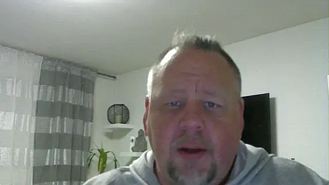 pimmelmann3 online show from April 21, 2026, 8:15 pm