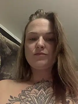 Snapshot of Mymy_Stevo_420 chatting on December 15, 2025, 2:06 am Mymy Stevo 420 online show from December 15, 2025, 2:06 am