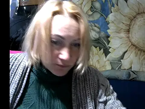 wLESLYMOSw online show from March 19, 2026, 3:12 pm