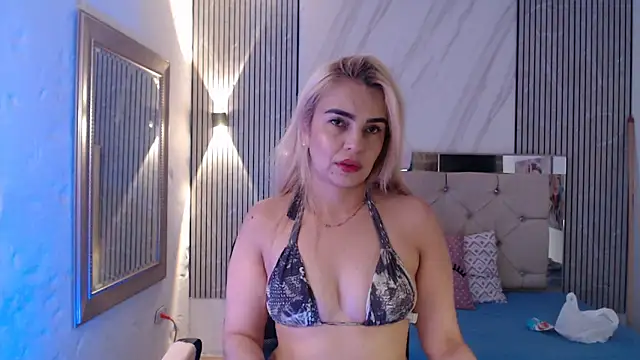 ashley  tylor online show from March 24, 2026, 1:49 am