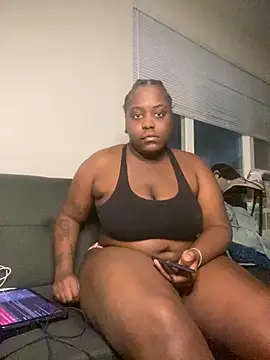 Snapshot of fantasygyal chatting on May 4, 2026, 3:10 am fantasygyal online show from May 4, 2026, 3:10 am