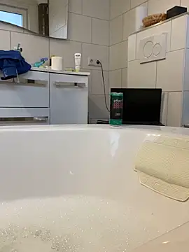 Fuckbuddy36 online show from December 5, 2024, 2:17 pm