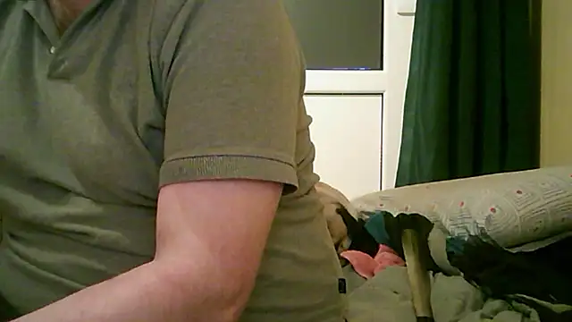 Snapshot of vimilili chatting on March 12, 2025, 7:36 pm vimilili online show from March 12, 2025, 7:36 pm