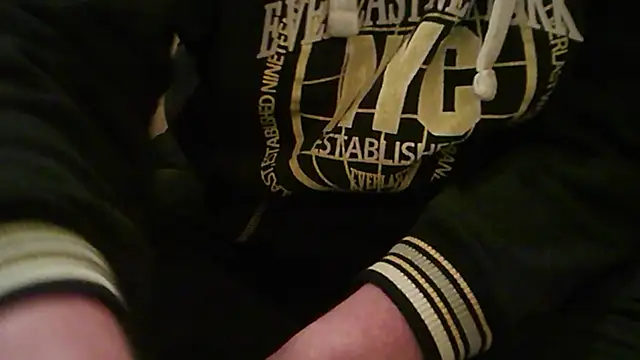 Snapshot of vimilili chatting on March 17, 2025, 12:53 am vimilili online show from March 17, 2025, 12:53 am