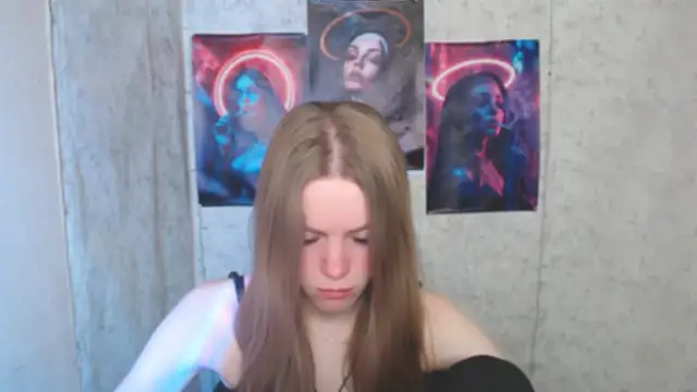 Snapshot of AliceFlirtt_ chatting on November 27, 2025, 8:15 am AliceFlirtt online show from November 27, 2025, 8:15 am