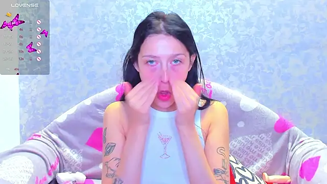 Snapshot of Vanessa_Florence chatting on September 14, 2025, 1:17 am Vanessa Florence online show from September 14, 2025, 1:17 am