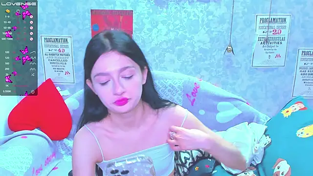 Snapshot of Vanessa_Florence chatting on March 23, 2025, 12:58 am Vanessa Florence online show from March 23, 2025, 12:58 am