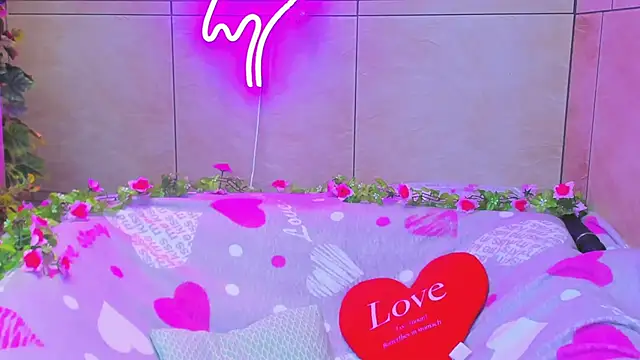 Snapshot of Vanessa_Florence chatting on March 16, 2025, 1:07 am Vanessa Florence online show from March 16, 2025, 1:07 am