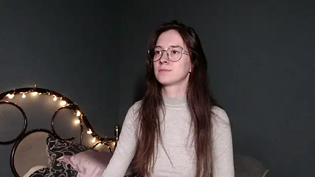 wow  kelly online show from September 18, 2025, 2:42 pm