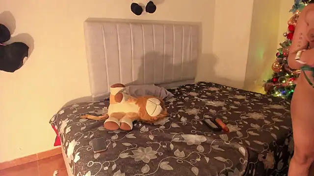 Snapshot of julieth_hot69 chatting on January 1, 2025, 7:20 am julieth hot69 online show from January 1, 2025, 7:20 am