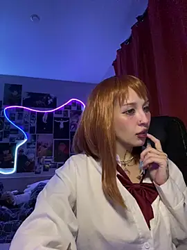 Dooubletroublee online show from December 18, 2025, 10:35 pm